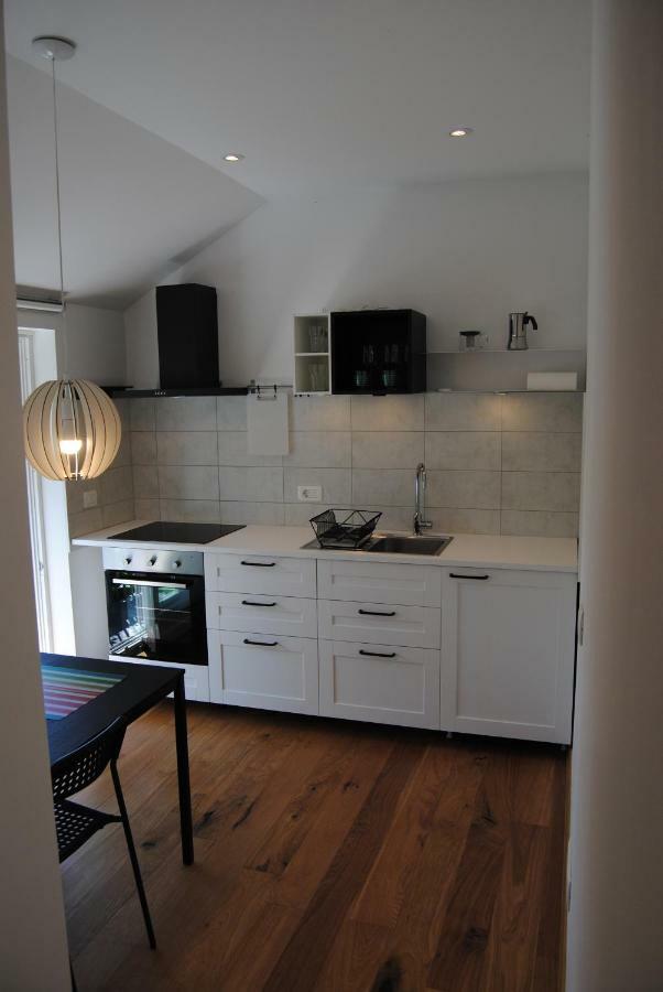 Apartment With Free Parking Ljubljana Exterior photo